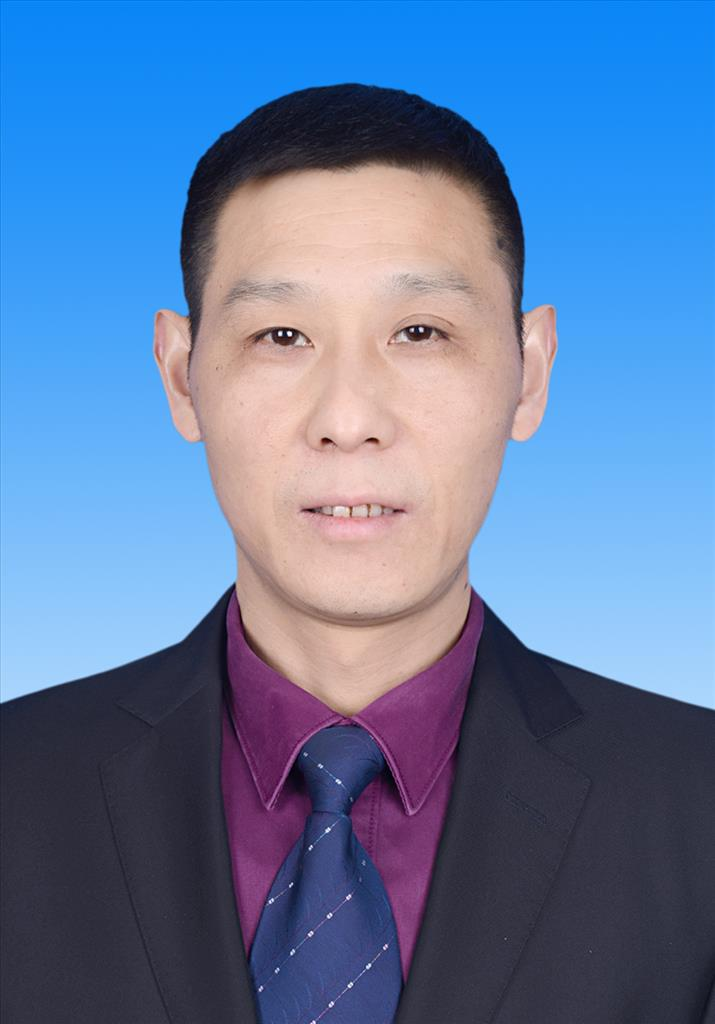 吴俊锋 学校党委副书记、校长